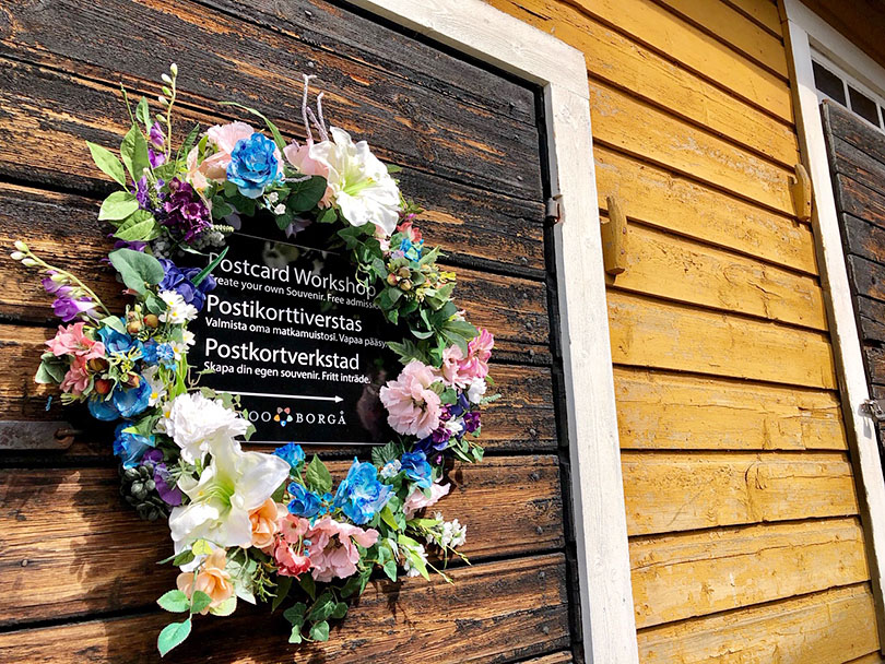 花に囲まれた古都へ フィンランド ポルヴォー 世界の花屋 フラワーギフト おしゃれな花の通販サイト