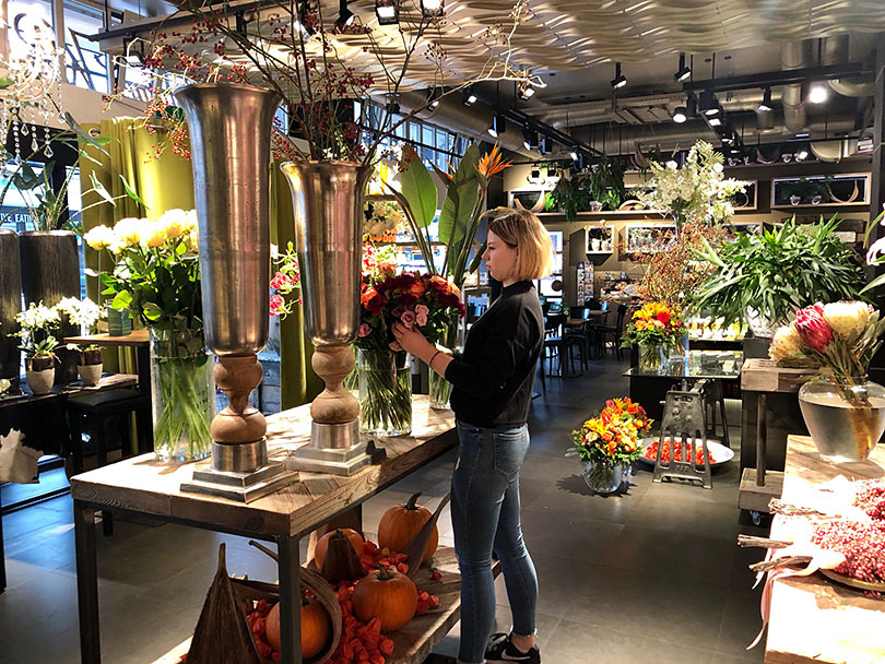 お花を通じた素敵な出会い スイス チューリッヒ 世界の花屋 フラワーギフト おしゃれな花の通販サイト