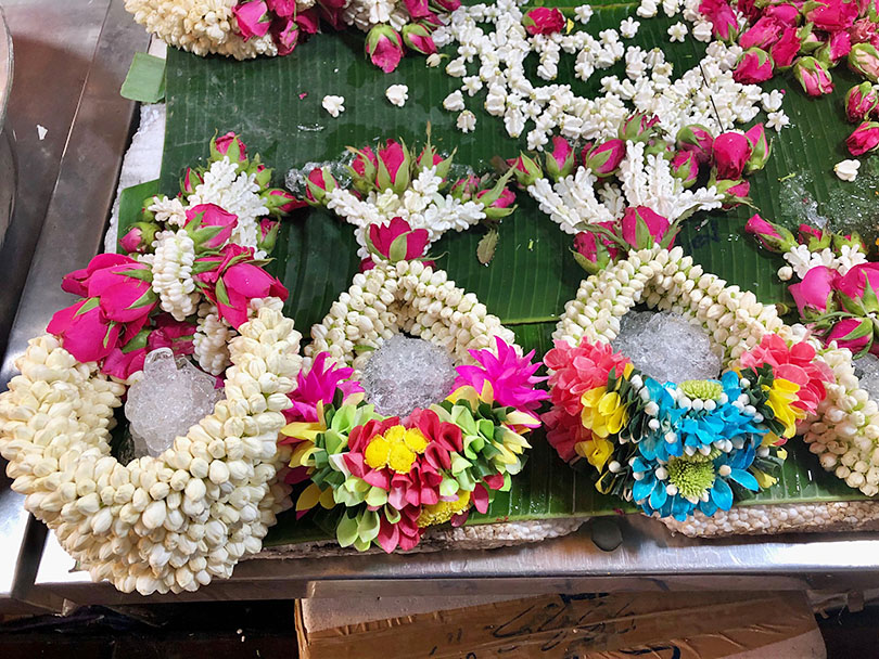 歴史ある花市場へ タイ バンコク 世界の花屋 フラワーギフト おしゃれな花の通販サイト