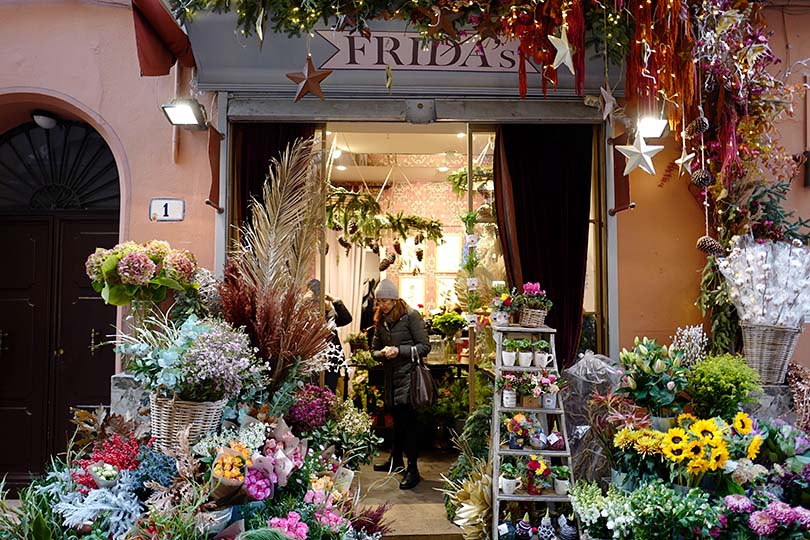 最近のイタリアを代表するお花屋さんへ イタリア ボローニャ 世界の花屋 フラワーギフト おしゃれな花の通販サイト